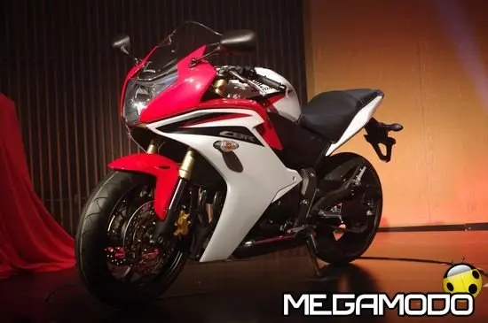 Honda CBR600F 2011 ad EICMA