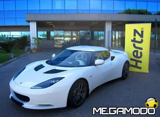 Lotus Evora a noleggio con Hertz Italiana