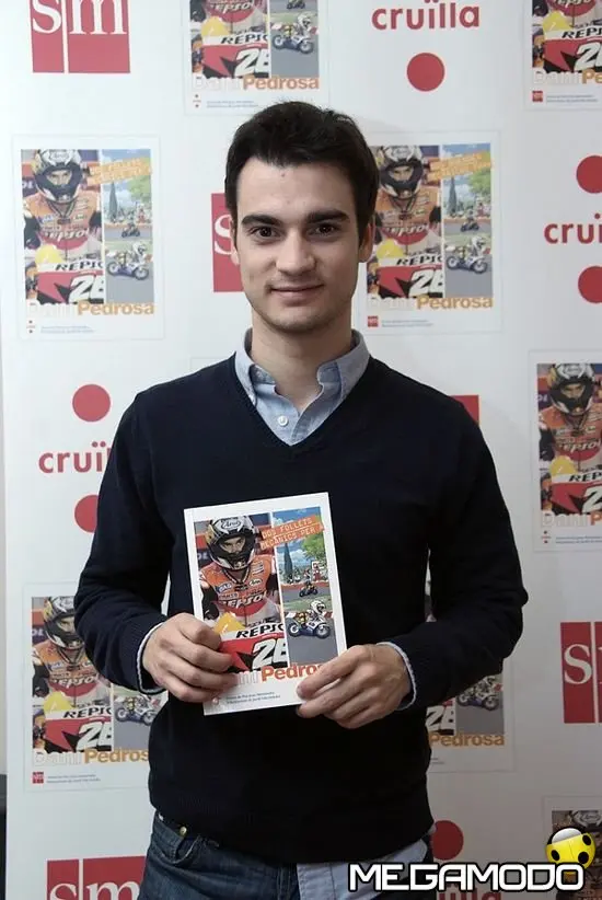 Dani Pedrosa presenta a Barcellona il suo libro per bambini con ricavato in beneficenza