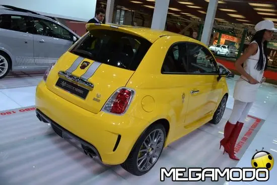Abarth 695 Tributo Ferrari al Motor Show