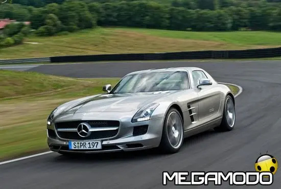 Mercedes-Benz Classe S e SLS votate le migliori auto del 2011 