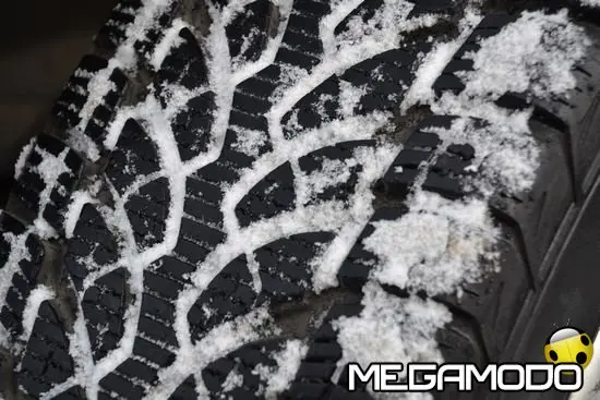 Bridgestone Blizzak LM-32, prestazioni complete in tutte le condizioni invernali