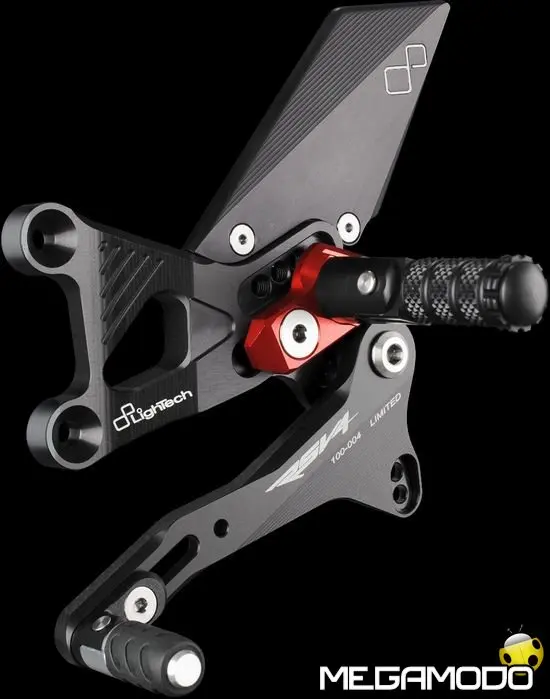 Pedane LighTech Limited Edition per Aprilia RSV4