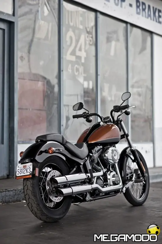 Nuova Harley-Davidson Blackline