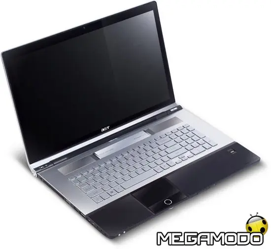 Acer Aspire 8950G e 5950G, divertimento mai visto
