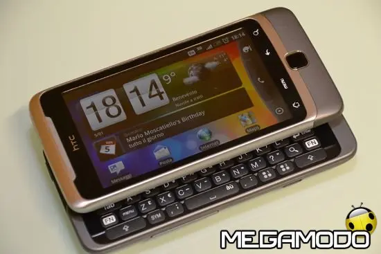 HTC Desire Z, design molto "business"
