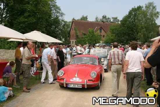 Parte da Hannover il Giro della Germania per auto storiche 2011