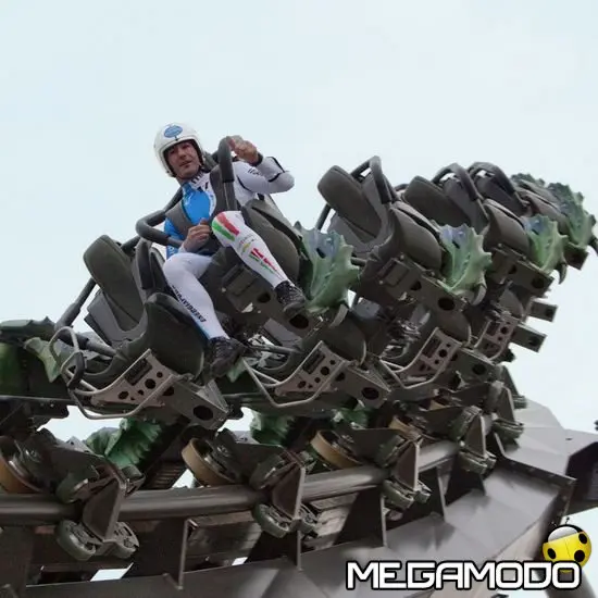 Raptor a Gardaland, le uniche Montagne Russe Alate in Italia