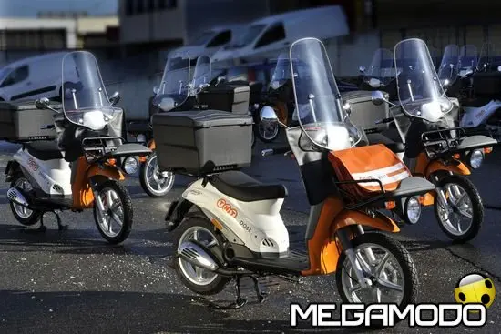 TNT Post rinnova parco due ruote con nuovi scooter Piaggio