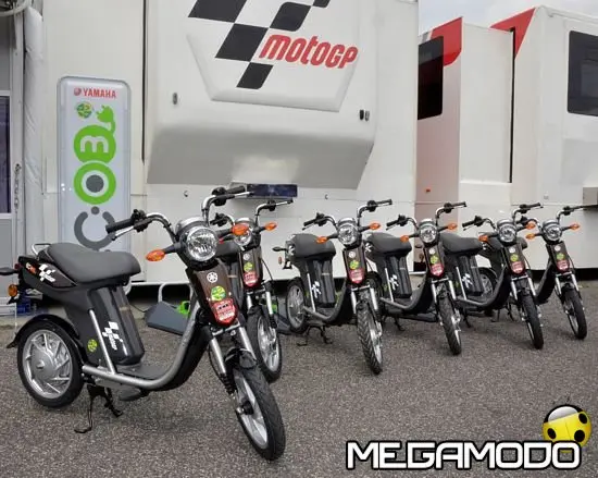 Yamaha EC-03 official paddock scooter MotoGp 2011