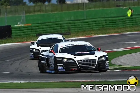 Audi R8 LMS al vertice del Gran Turismo italiano con Bonanomi e Sonvico