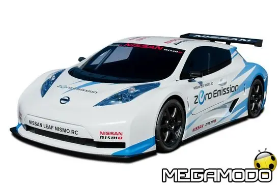 Nissan LEAF NISMO RC in pista alla 24 Ore di Le Mans  