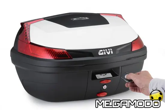 Il nuovo top case GIVI, B47 Blade 