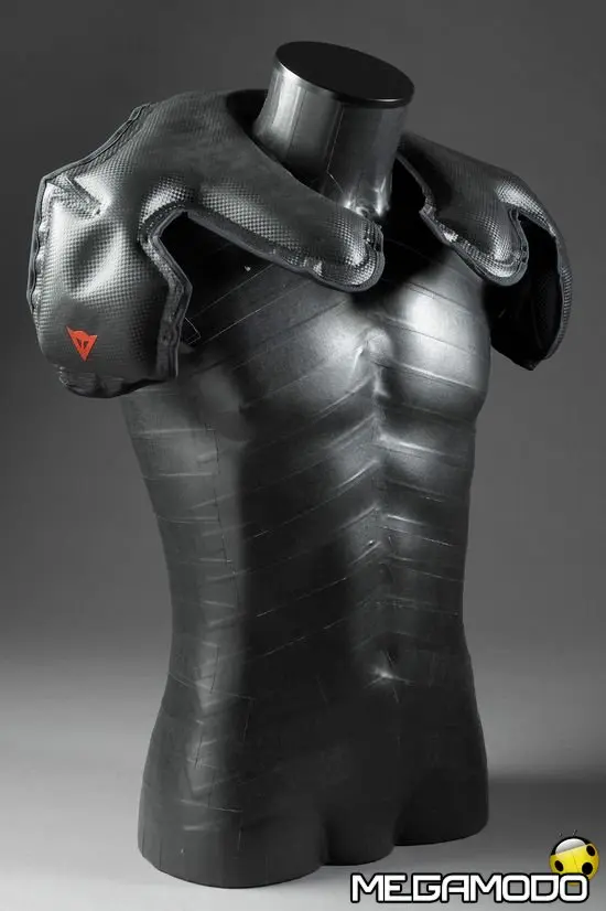 Dainese a Eurobike per la nuova collezione 2012