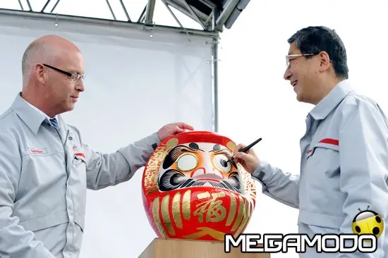 Nissan celebra 25 anni di produzione nel Regno Unito