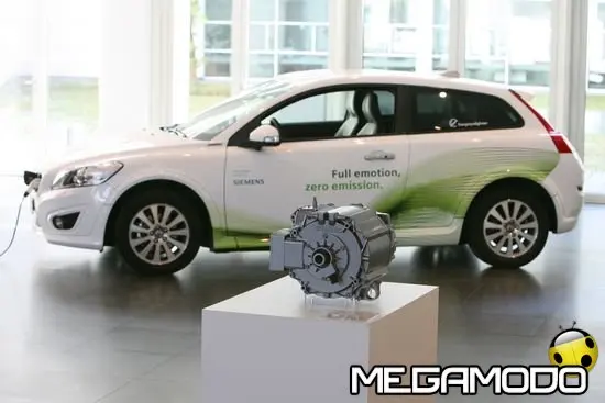 Partnership per la mobilità elettrica fra Volvo e Siemens   