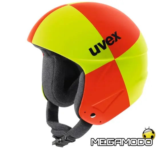 Gli atleti del Team Uvex curano gli ultimi dettagli tecnici prima del via della Coppa del Mondo