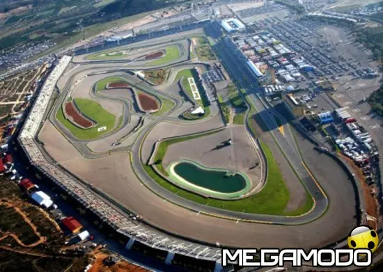 I Team guidati da Fausto Gresini a Valencia per onorare "Super Sic"