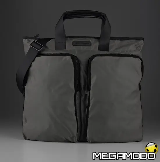 La borsa portacasco by MomoDesign