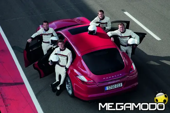 Porsche Panamera GTS, prestazioni eccezionali