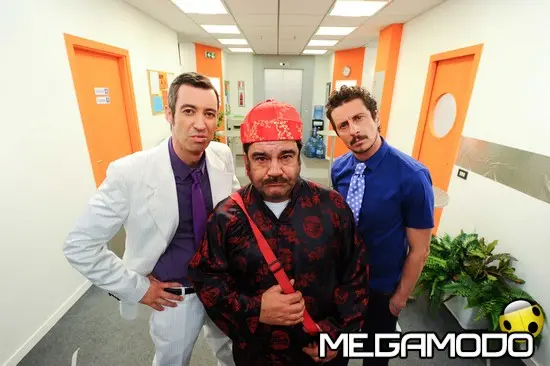 Francesco Pannofino, Nina Senicar e Syria a "Camera Café"