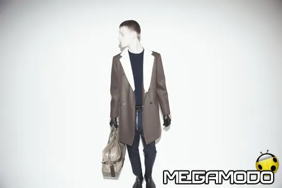 La nuova collezione di giulianoFujiwara, raffinata sartorialità e stile urbano