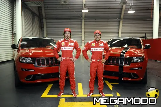 Jeep Grand Cherokee SRT8 rosso Ferrari per Fernando Alonso e Felipe Massa