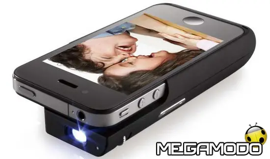 Aiptek MobileCinema i15, il mini proiettore per iPhone