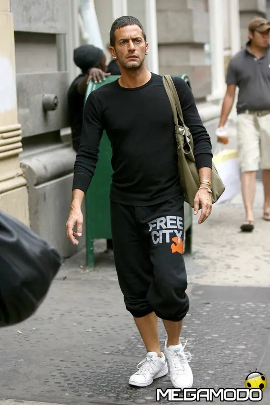 Marc Jacobs indossa Free City