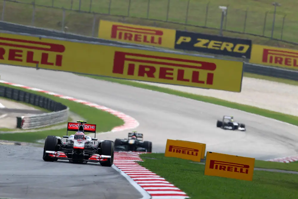 Pirelli P Zero Silver hard e P Zero White medium per il GP di Malesia