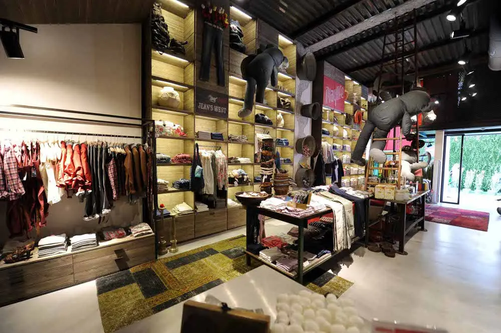 Playlife, nuovo store a Milano