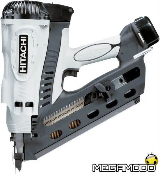 Hitachi, chiodatrici ad aria, a  gas e ad alta pressione