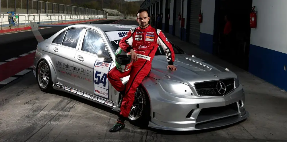 Vitantonio Liuzzi con la Mercedes-Benz C 63 AMG pronto per Imola