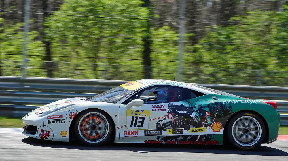 Kaspersky Lab con il team Motor Piacenza al Ferrari Challenge Europa 2012