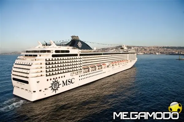 nave msc poesia