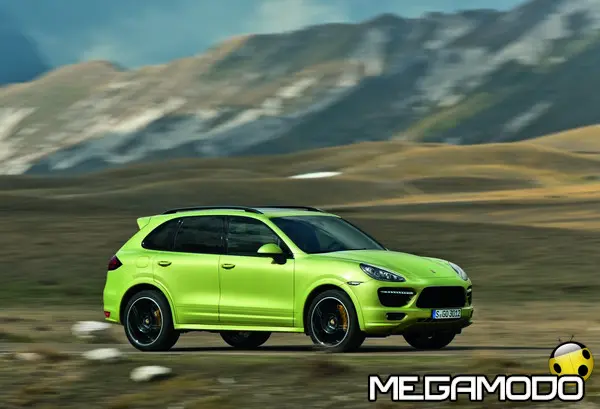 Porsche Cayenne GTS, SUV dalla guida sportiva - foto 1