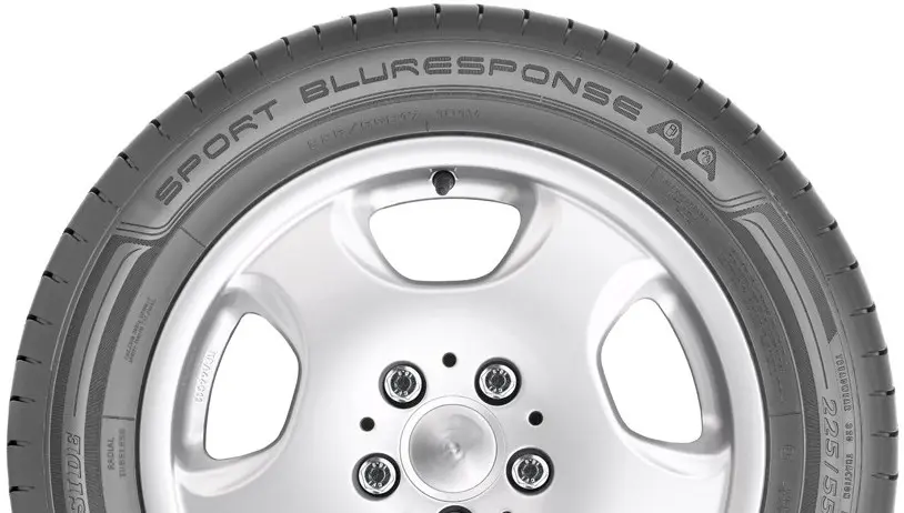 Tecnologia innovativa per il nuovo pneumatico Dunlop Sport BluResponse AA