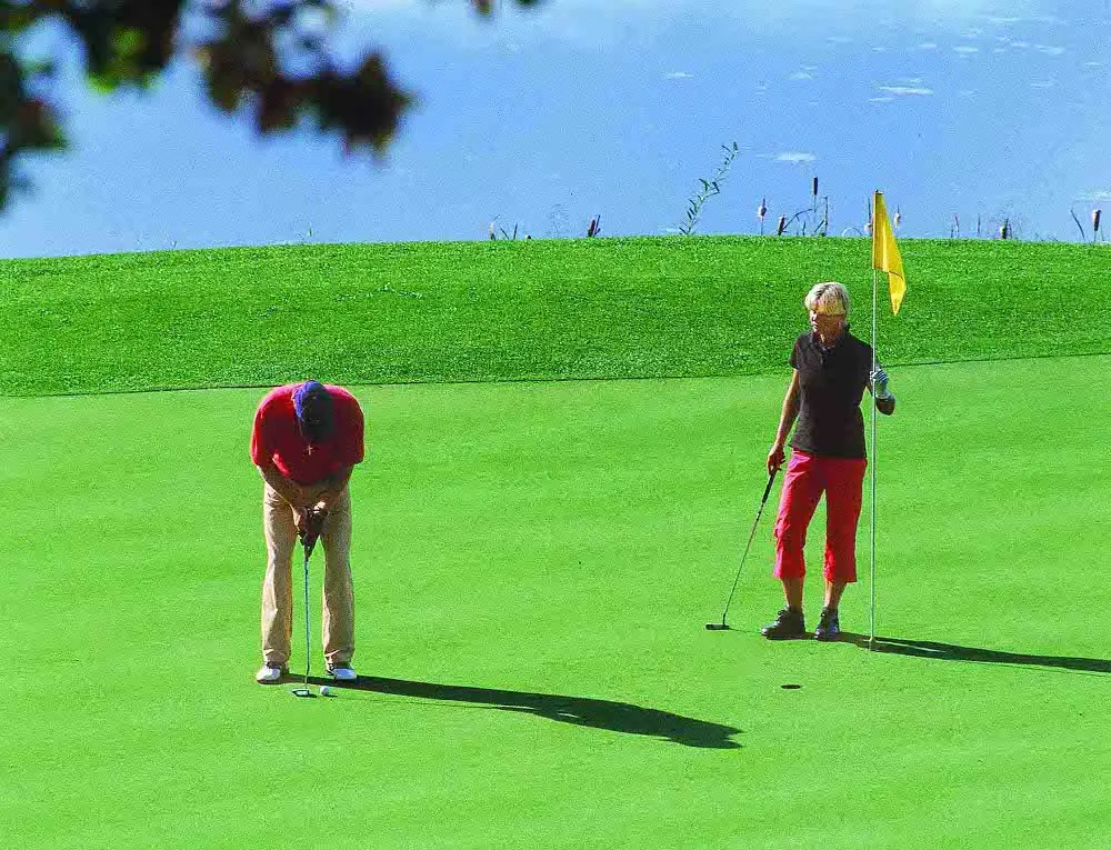 Golf MED Institut di Warmbad-Villach, sport e benessere