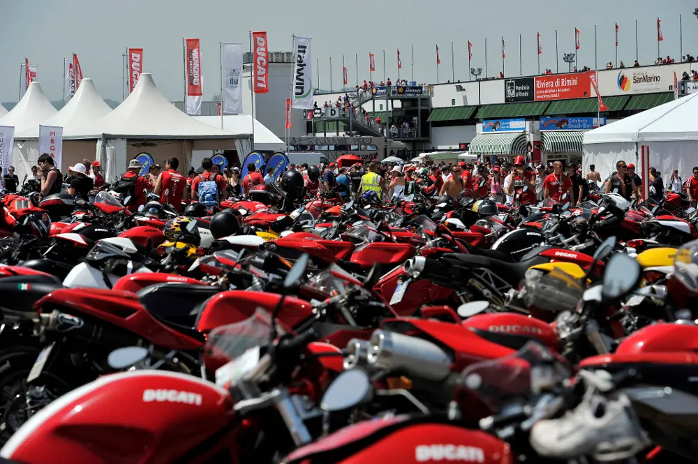 Effenbert, Pirelli e Tudor  tra i partners del World Ducati Week 2012