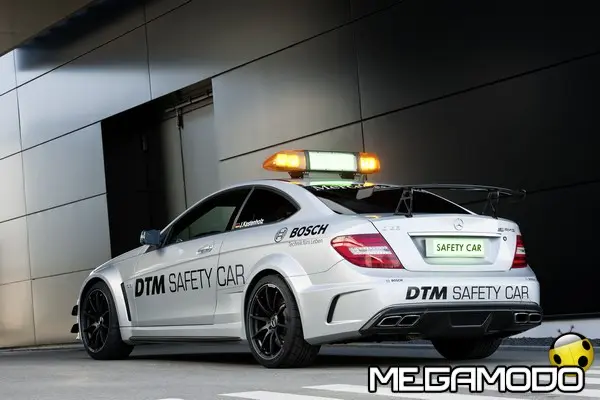 Mercedes-Benz C 63 AMG Coupé Black Series, la nuova Safety Car del DTM - foto 2