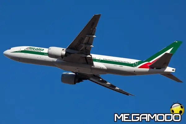 alitalia b777