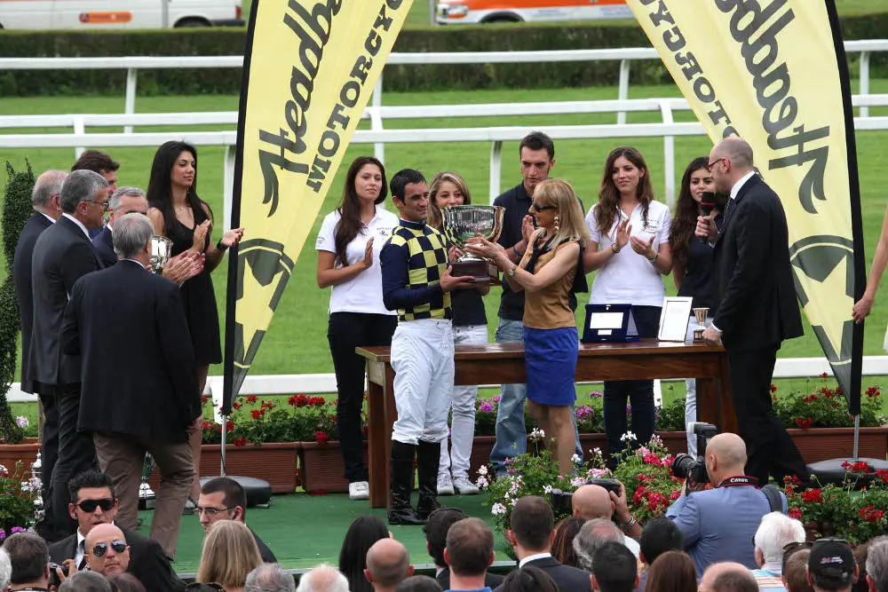 Headbanger per il Gran Premio Milano all'Ippodromo di San Siro