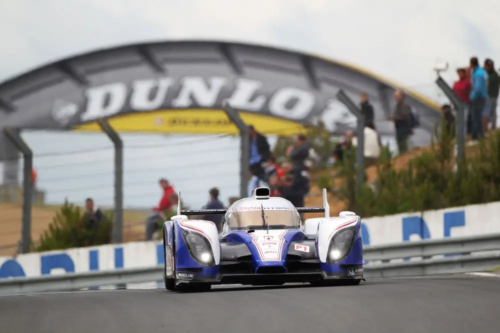 Toyota Racing al via della 24 ore di Le Mans