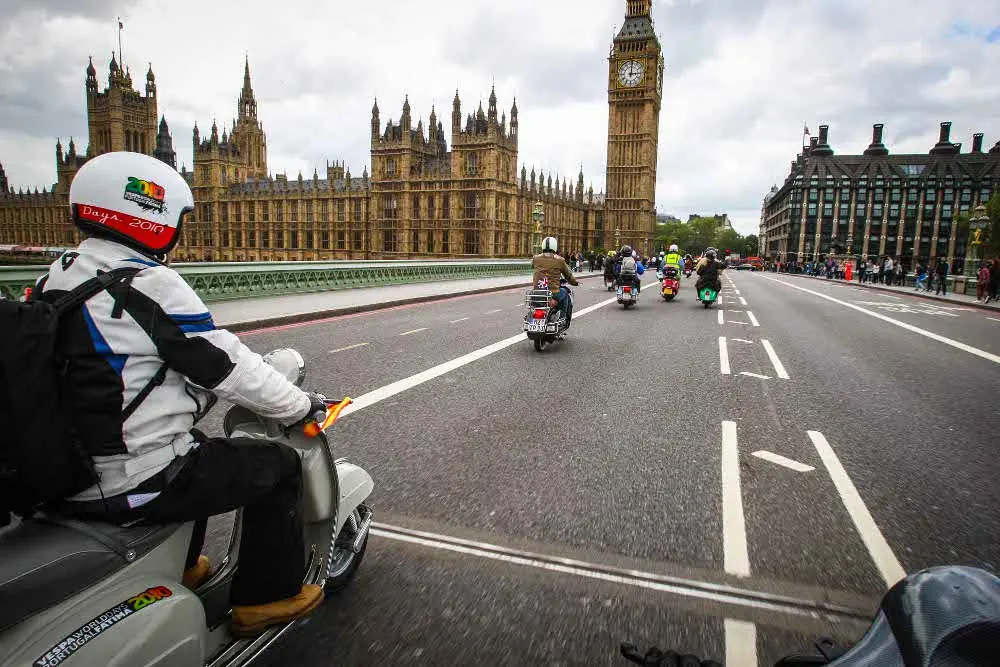 Al via la 6^ edizione dei Vespa World Days a Londra