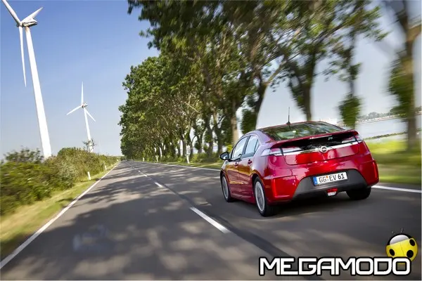 Opel Ampera, l'auto elettrica più venduta in Europa