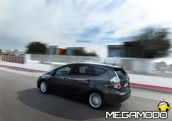 prius plus dyn 04 dpl 2012