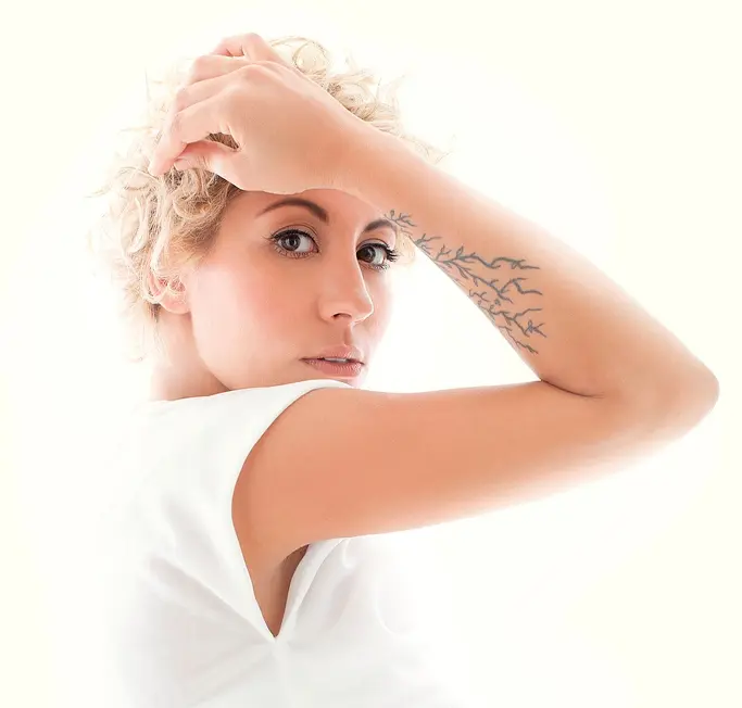 Malika Ayane, a settembre esce Ricreazione il nuovo disco d'inediti