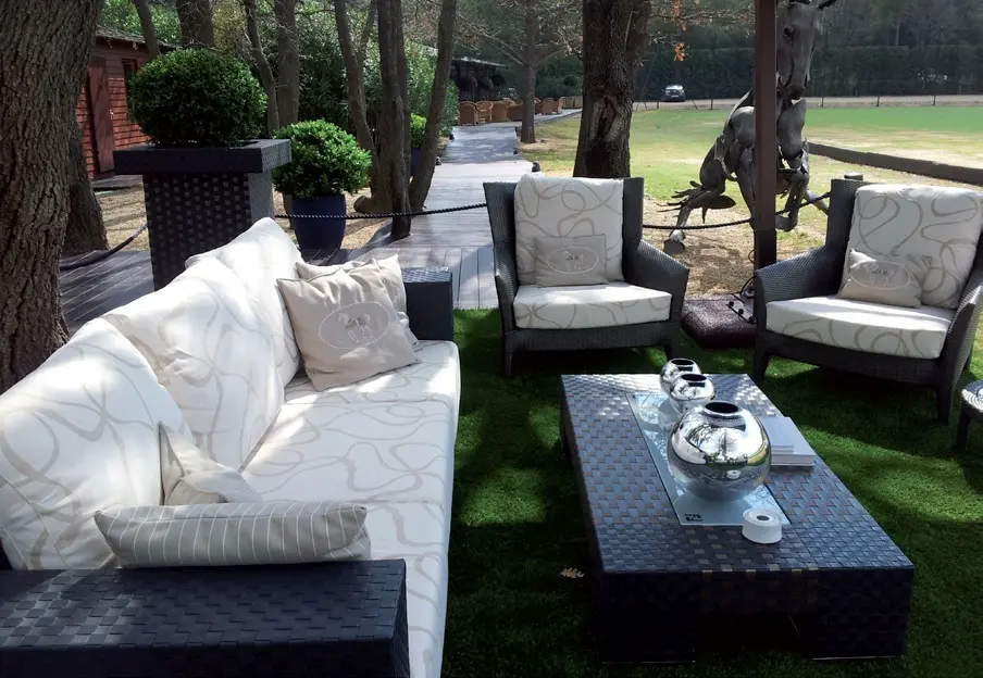 Fendi Casa outdoor per il Polo Club di St. Tropez