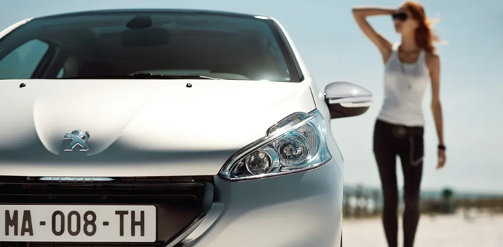 Peugeot 208 al Festival Letteratura di Mantova  con "208 parole in viaggio"