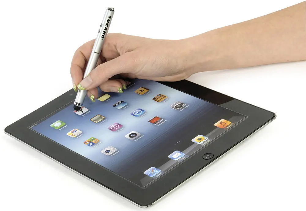 Accessori Tucano per iPad, per un'estate senza graffi